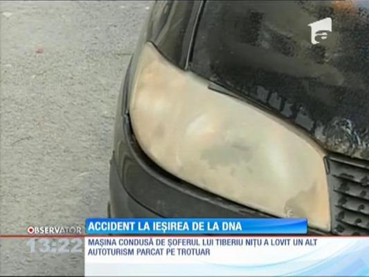 Două vești proaste pentru Tiberiu Niţu: a făcut accident cu mașina și va fi urmărit penal pentru complicitate la abuz în serviciu