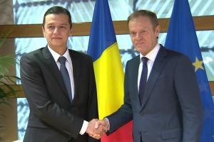 ZI DE FOC pentru Grindeanu, la Bruxelles. Premierul român s-a întâlnit cu Jean-Claude Juncker şi Donald Tusk (VIDEO)