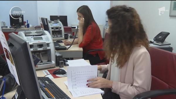 Premieră pe piaţa muncii: Tot mai mulţi români vor să devină bugetari. Motivul? Salariile și BONUSURILE