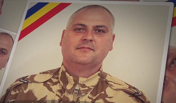 Militarul român omorât de un terorist sinucigaș în Afganistan nu voia să meargă pe front. Caporalul era tatăl unei fetiţe