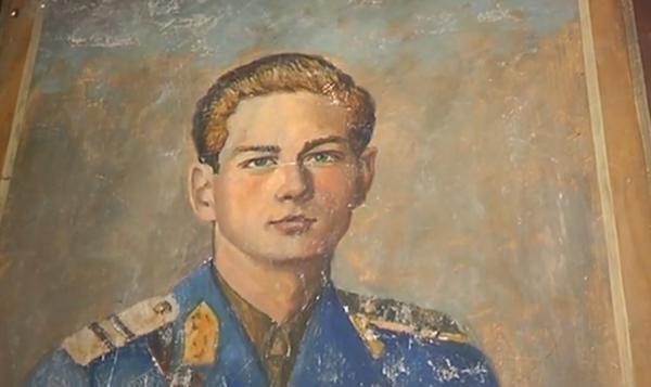 Un portret al Regelui Mihai a fost ţinut secret, sub varul unei biserici din Oltenia, în vremea comuniştilor