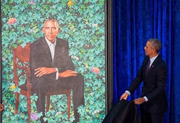 Barack Obama si soţia lui, Michelle, atrag atenţia chiar şi în artă. Portretele lor oficiale au fost prezentate publicului