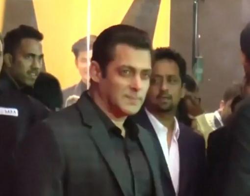 Actorul Salman Khan a fost condamnat la cinci ani de închisoare pentru braconaj!