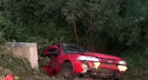 Noapte tragică pe șoselele din Bistrița-Năsăud. Un alt accident grav s-a soldat cu un mort şi 3 răniţi, printre care un copil de 11 luni