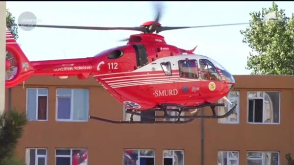 Din curtea şcolii, direct la spital. Elicopterul SMURD a intervenit de urgenţă pentru un elev de 11 ani din Negru Vodă