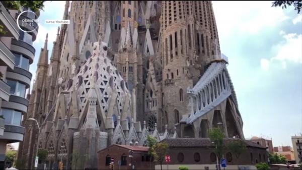 Catedrala Sagrada Familia, din Barcelona, în construcţie de mai bine de 130 de ani fără autorizaţie
