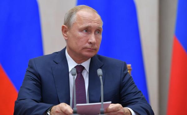 Vladimir Putin amenință că Rusia va produce în masă arme ”fără pereche în lume”