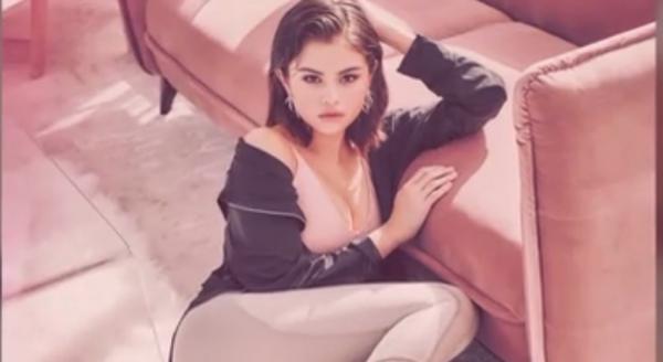 Selena Gomez s-a externat din clinica de psihiatrie în care a fost internată şi a revenit cu un nou proiect