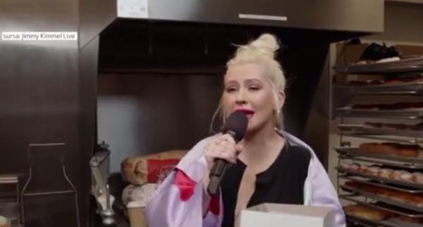 Christina Aguilera, apariție surprinzătoare la un magazin de gogoși