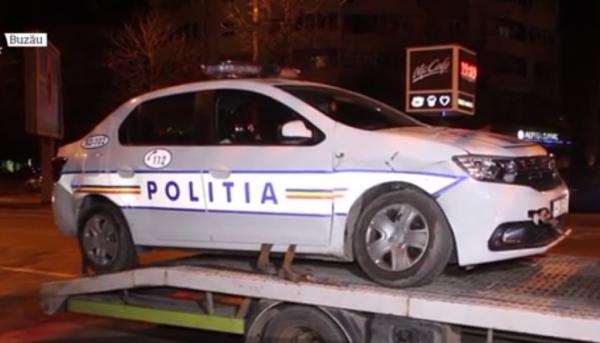 Mașini de poliție și pompieri, lovite în două accidente, în Buzău și Neamț