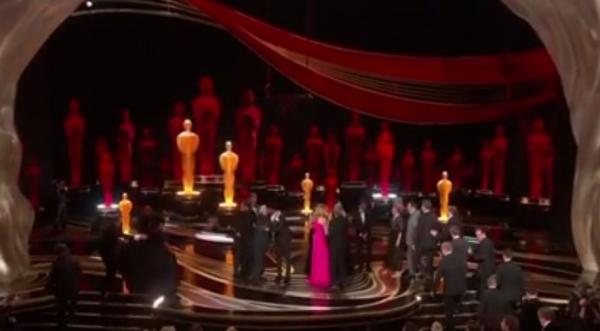 Gala premiilor Oscar s-a încheiat printr-o mare surpriză. Ce ecranizare a primit trofeul pentru cel mai bun film