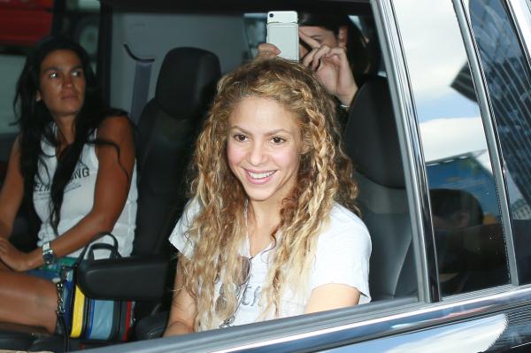Shakira, din nou probleme cu legea. Cântăreaţa trebuie să se prezinte în faţa unui judecător spaniol