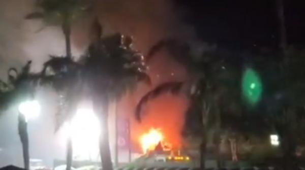 Incendiu puternic la Festivalul Coachella. Patru autospeciale de pompieri au intervenit (Video)