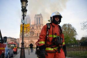 Ștefan, voluntarul român care a fost în prima linie, la incendiul de la Notre Dame