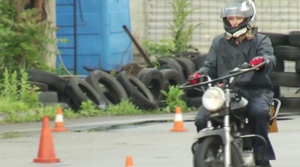 Un grup de motocicliști au organizat cursuri de educație rutieră (Video)