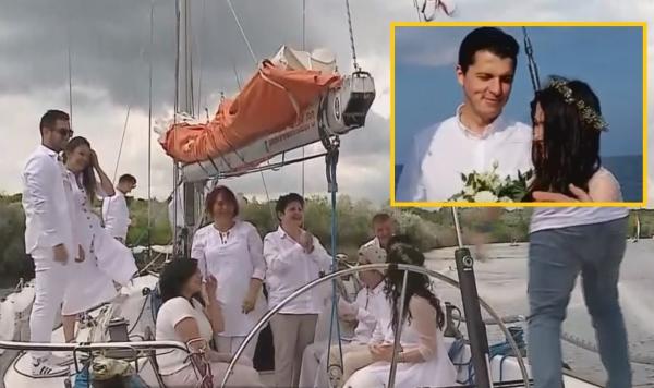 Căsătorie inedită a doi tineri din Sibiu, pe mare, într-un velier