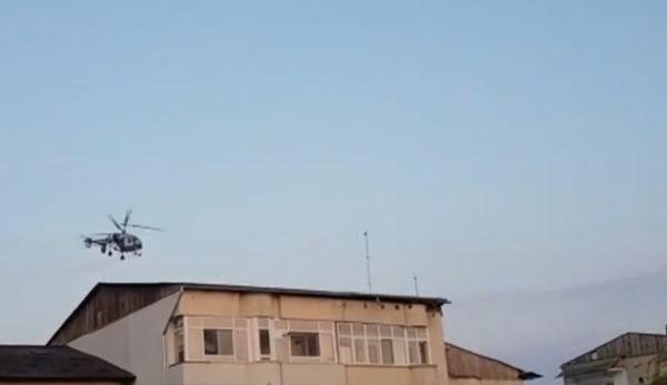 Autorităţile din Vaslui, intervenţie cu elicopterul împotriva ţânţarilor şi muştelor