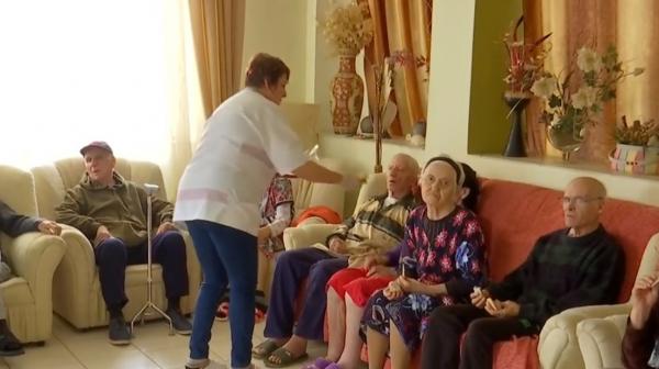 Situație fără ieșire pentru trei bătrâni de la un azil din Constanța