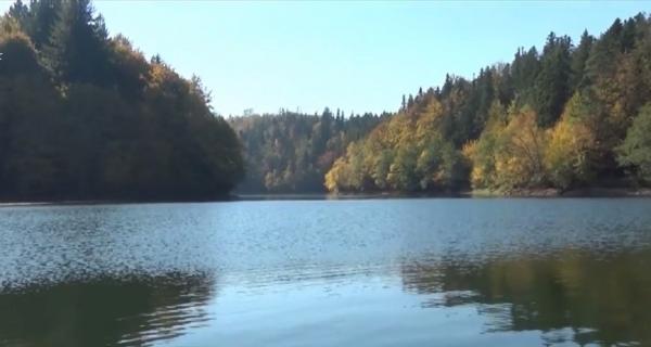 Munţii Aninei ascund cel mai vechi lac artificial amenajat în România, Lacul Buhui