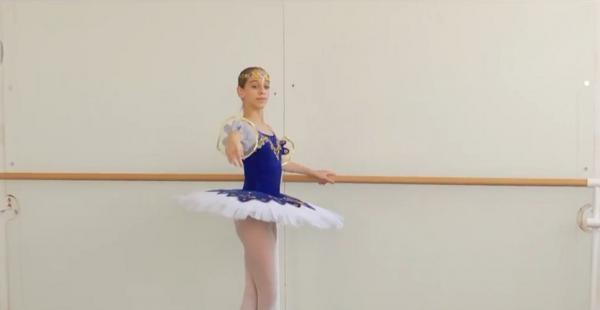 Sophia, micuţa balerină care își dorește să ajungă pe marile scene ale lumii