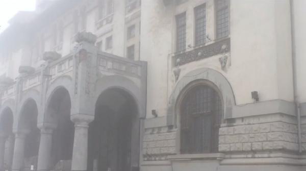 Clădire de patrimoniu, în stare de degradare, uitată de autorități, în Constanța