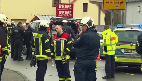 Un şofer din Germania a spulberat cu maşina 52 de oameni, la un carnaval