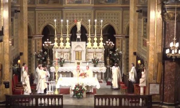 Slujbe online în bisericile romano-catolice, de Înviere