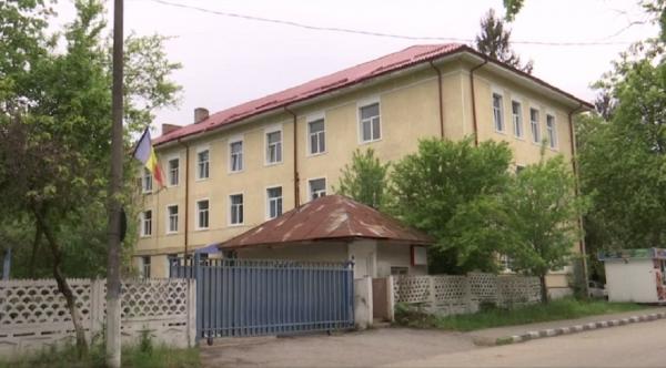În plină pandemie oraşul Bălceşti nu are spital