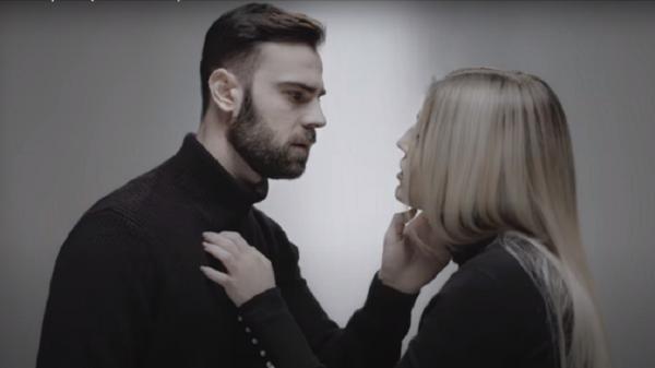 Anamaria Petrișor și Denis Hanganu, o colaborare incendiară. Actorul apare în videoclipul piesei "Nu pleca"