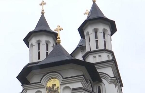 Biserica Ortodoxă îi îndeamnă pe alegători să voteze candidaţii care susţin anumite valori morale