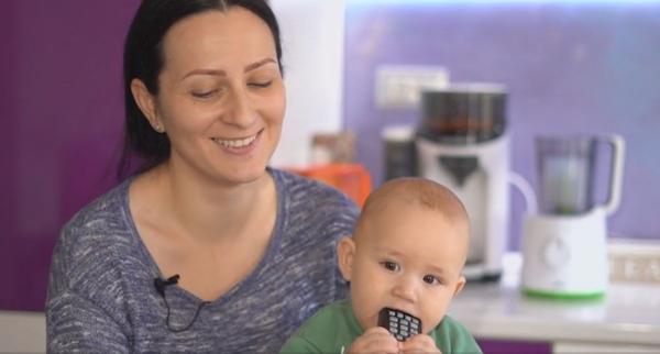 Primul Crăciun acasă pentru Dimitri, primul bebeluș vindecat de COVID-19 în România