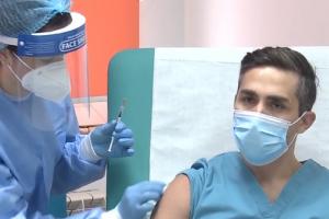 Medicul Valeriu Gheorghiţă s-a vaccinat anti-Covid-19: E măsura corectă, sigură, eficientă şi rapidă pentru a reveni la normalitate