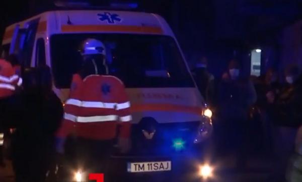 Patronul firmei care a făcut dezinsecția, în blocul evacuat la Timișoara, susține că substanța are aviz. ”Vor să lucrăm cu sirop de zmeură, dar nu se poate!”