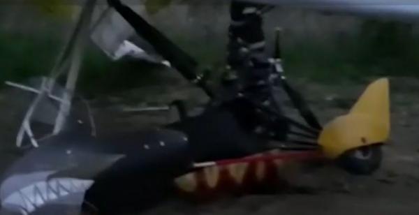 Un deltaplan a aterizat forțat pe un câmp, în Argeș. Pilotul a ajuns la spital