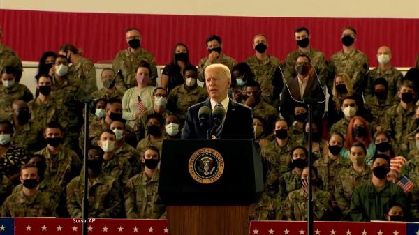 Joe Biden, sub asediul cicadelor, înainte de întâlnirile cu ceilalţi lideri globali: ''Tocmai am omorât una. M-a înţepat şi ea pe mine''