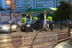 Scene de groază în București. Bărbat în Logan, blocat în trafic și bătut cu o crosă de golf de șoferul unui BMW. Reacția Poliției Capitalei
