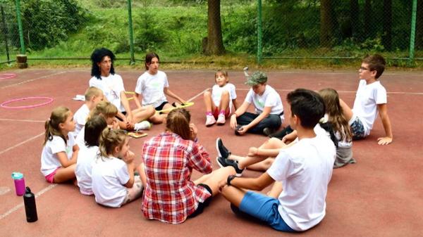 Tabără dedicată copiilor cu intoleranţă la gluten. Ce activităţi pot desfăşura cei mici timp de o săptămână în Valea Ierii din Cluj
