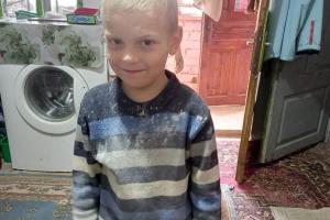 Băiețelul de 4 ani din Gorj, dat dispărut de tatăl sau, a fost găsit teafăr după mai multe ore de căutări