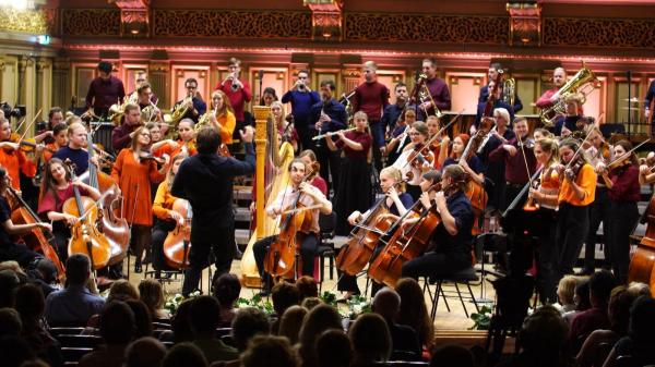 Moment sublim la Festivalul George Enescu. Capodopera "Nunta", a lui Igor Stravinsky, s-a auzit pentru prima oară în România