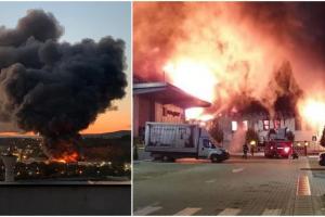 Incendiu uriaș în parcul industrial Tetarom din Cluj Napoca. A fost emisă o avertizare RO-Alert