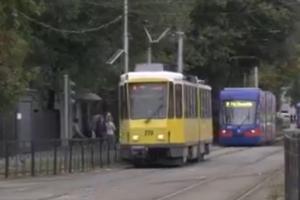 Tramvaiul, autobuzul, maşina sau bicicleta: cine ajunge mai repede? Experiment inedit realizat în Oradea