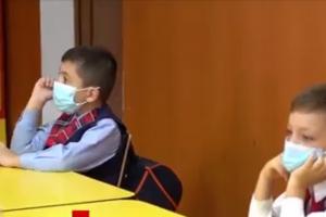 Reguli inedite în şcolile din România. Ce se întâmplă dacă un copil e depistat pozitiv: colegii care vor intra obligatoriu în carantină