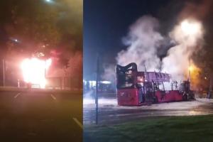 Autobuz deturnat și incendiat. Indivizi înarmați au semănat teroare în Irlanda de Nord