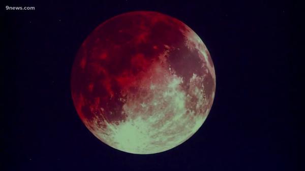 Eclipsa de lună care a durat şase ore. Când va avea loc următorul fenomen astronomic de acest fel