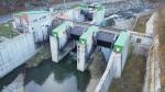 Paradoxul românesc: Două hidrocentrale noi-nouțe, de pe râul Jiu, stau blocate de ONG-uri deși sunt construite în proporție de 90%