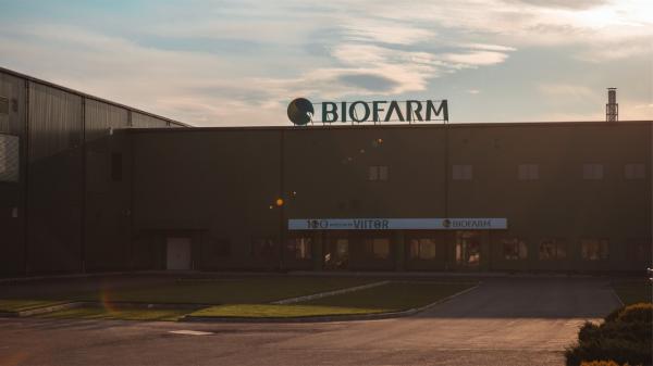 (P) Biofarm a împlinit 100 de ani de activitate neîntreruptă și inaugurează una dintre cele mai moderne fabrici de medicamente din România în urma unei investiții de peste 35 milioane de euro