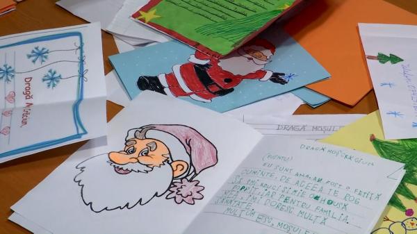 Scrisori emoţionante ale copiilor, pentru Moş Crăciun: "Îmi doresc multă sănătate pentru familia mea. Nimeni să nu mai fie bolnav"