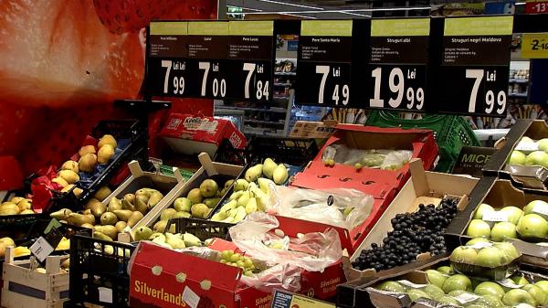 România a mai găsit un top în care e la coada Europei: consumul de fructe şi legume. Pericolul la care ne expunem zilnic