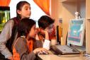 Mai mulţi copii din România au amenințat că se sinucid după ce li s-au închis conturile unui joc online. Avertismentul Poliției