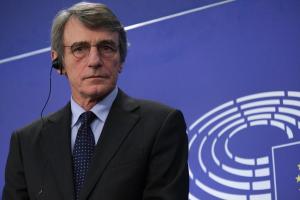 A murit preşedintele Parlamentului European, David Sassoli. Politicianul italian avea 65 de ani
